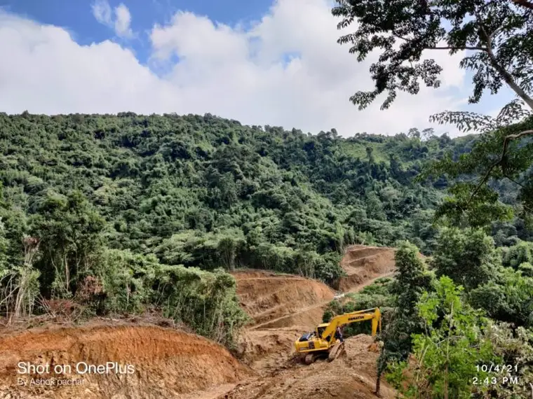 Shri Krishan Construction equipment and crusher plant on active site