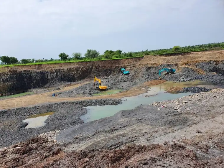 Shri Krishan Construction equipment and crusher plant on active site