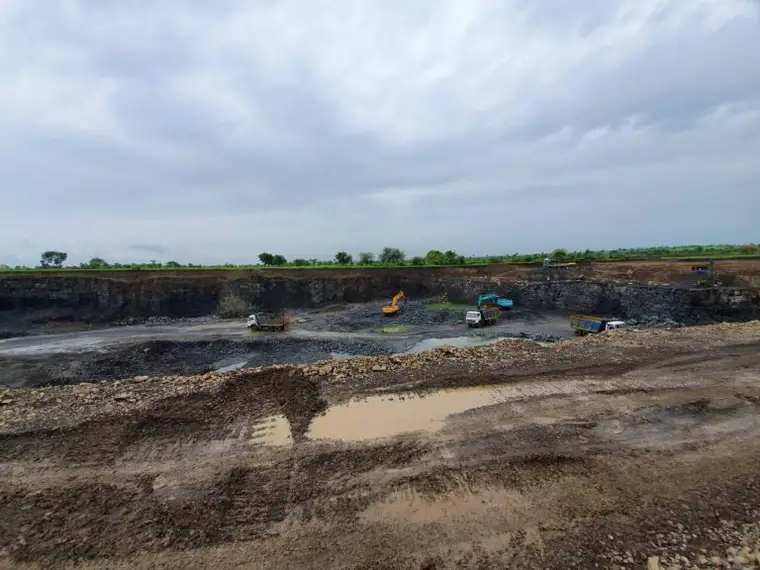 Shri Krishan Construction active highway project site