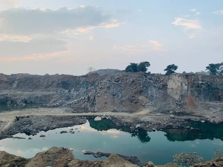 Shri Krishan Construction active highway project site