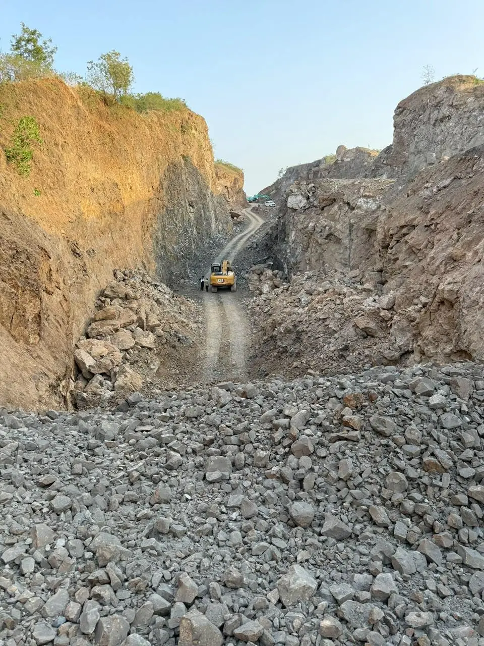 Shri Krishan Construction mining, crushing and infrastructure operations
